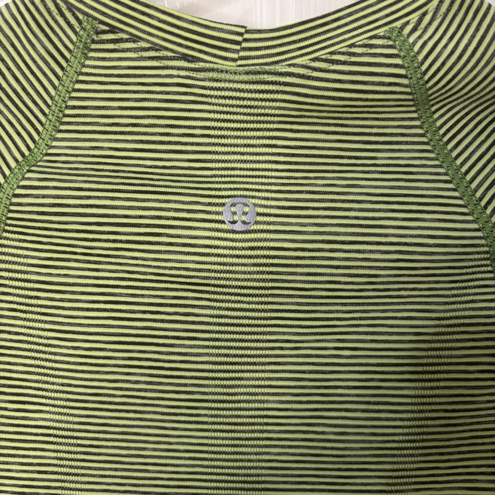 Lululemon Swiftly Tech Short Sleeve Shirt 2.0 - Picture 7 of 9